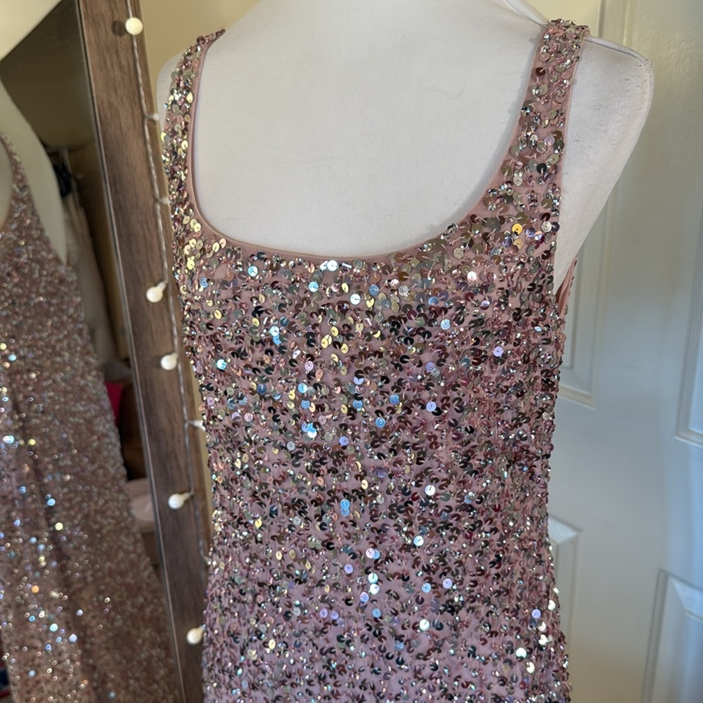MAC DUGGAL
Pink Sequined Low Back Slip Gown - Picture 5 of 17